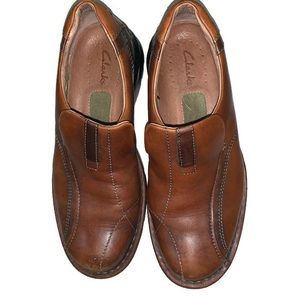 Clark’s leather slip on loafer